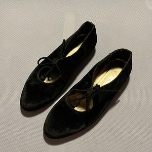 Velvet satin black Cole Haan ballet flats with black laces